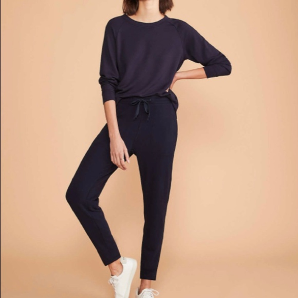 Lou & Grey Signature Soft Sweatpants